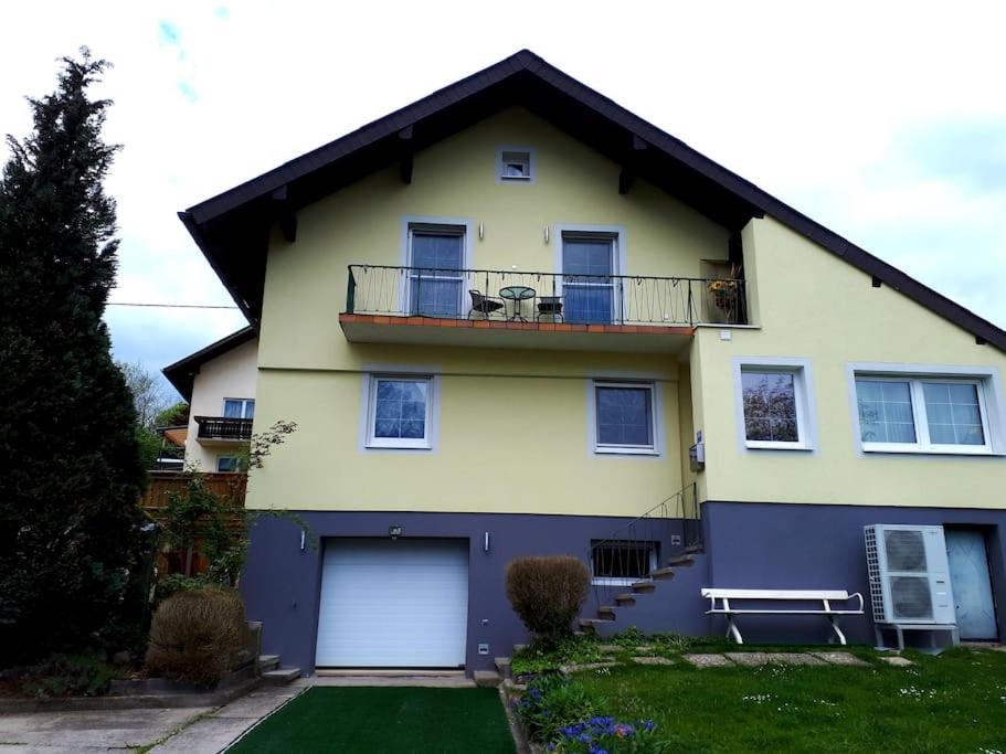 Carmen Apartment